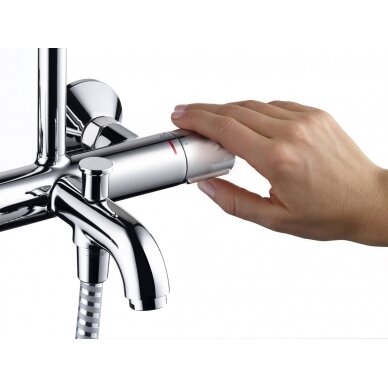 Hansgrohe dušo komplektas su termostatiniu maišytuvu Vernis Blend Showerpipe 200 1jet 3